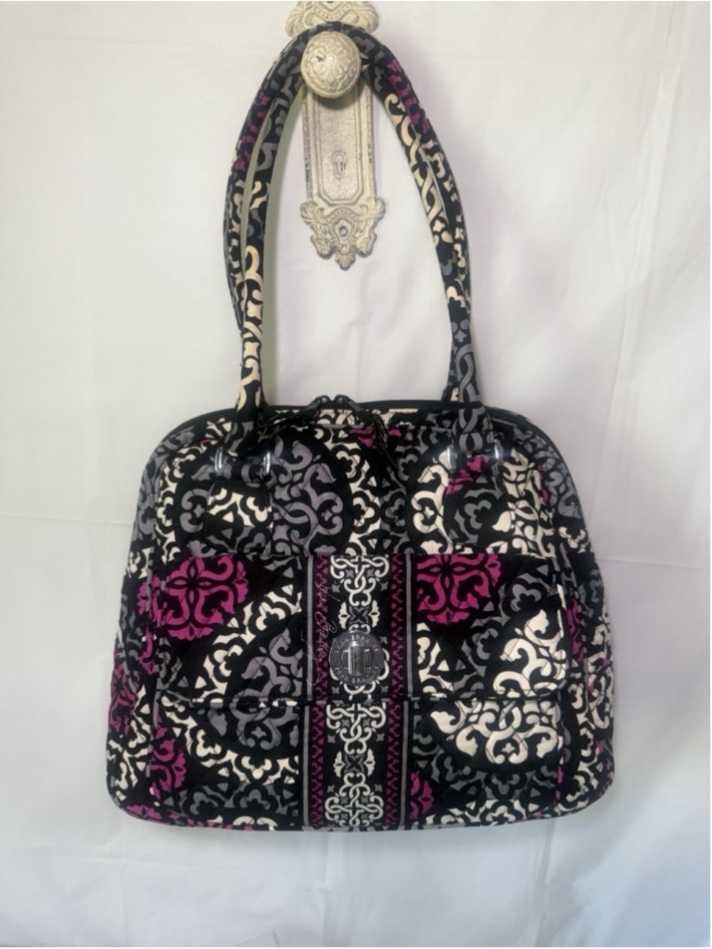 Vera Bradley Tablet Tote/purse Canterbury Magenta Turnlock Zipper tote